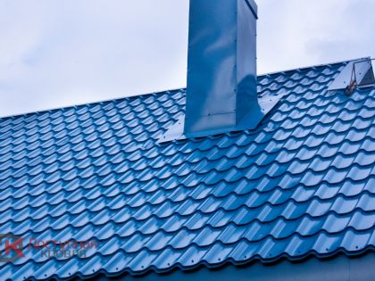 Кровля в синем цвете, RAL 5005