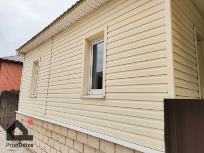 Виниловый сайдинг Корабельная доска, цвет Ваниль