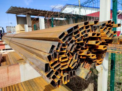 Чёрный метал столбы и лаги не оцинкованные